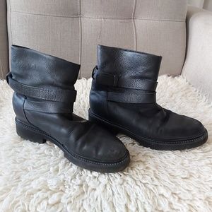 Vince black leather ankle winter boots, size 8